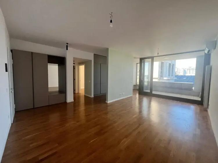 Apartament cu 2 camere decomandat în Cișmigiu