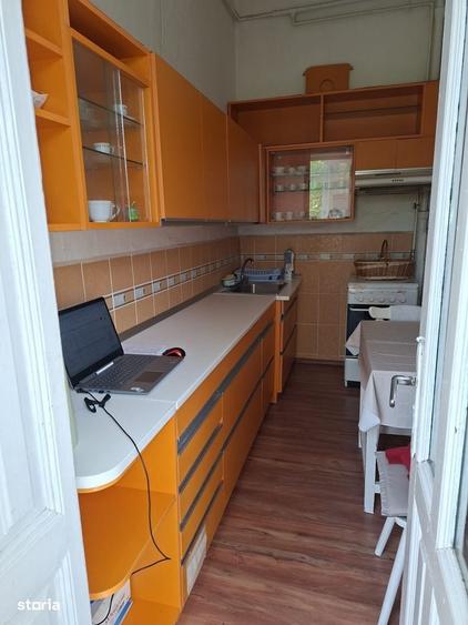 Casă cu 3 camere în Central