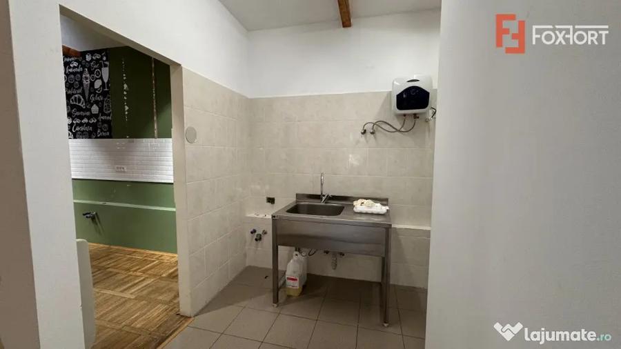 Spațiu comercial, de 152 mp, în Lipovei
