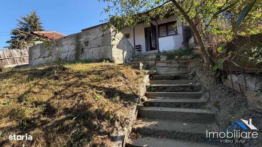 Casă cu 2 camere în Petros