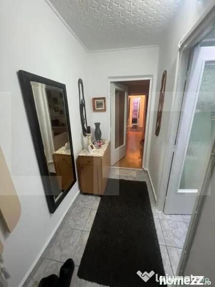 Apartament spa?ios 49 mp, 2 dormitoare, balcon Zona Doj - 5
