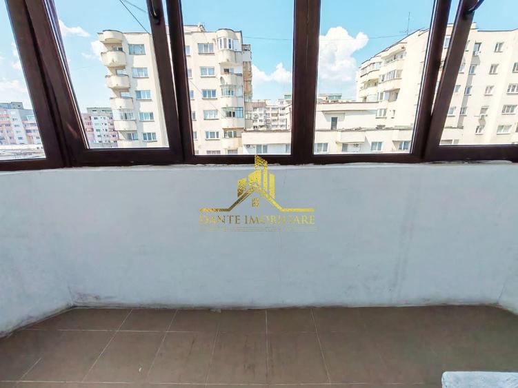 Apartament cu 3 camere decomandat, mobilat în Semicentral