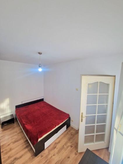 Apartament cu 2 camere semidecomandat în Tătărași