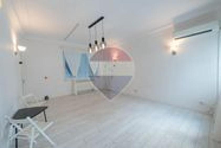Apartament de inchiriat, 137 mp, central, curte proprie - 13