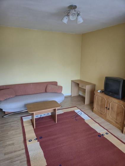 Garsonieră decomandată în Dorobanți