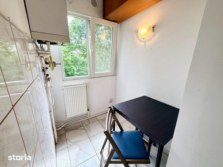 Apartament cu 2 camere semidecomandat în Gara de Nord