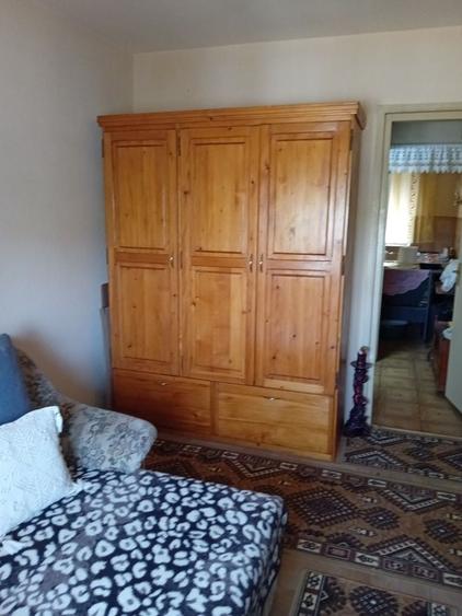 Apartament cu 2 camere semidecomandat în Grădiște