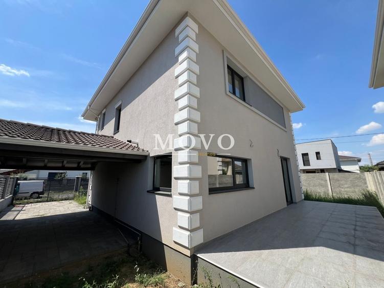 Duplex cu 5 camere cu Garaj în Chișoda