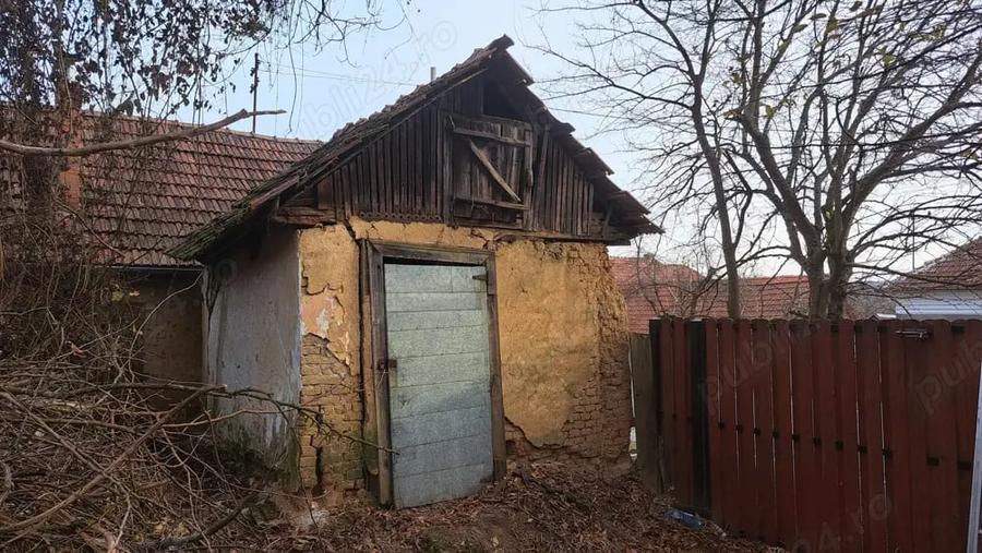 Casă cu 4 camere cu Teren 526 Mp în Odvoș