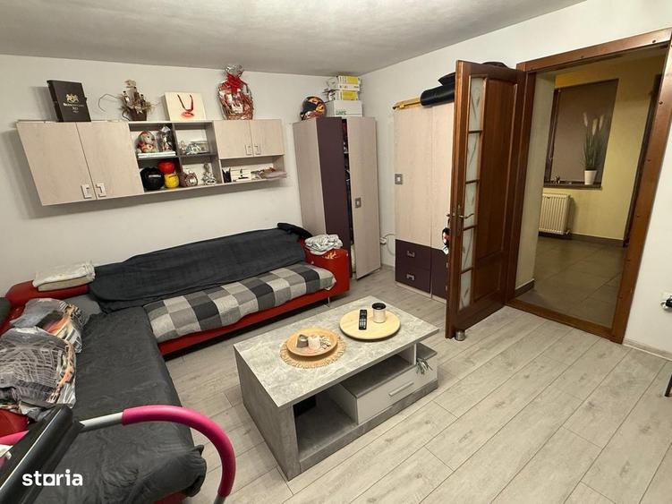 Casă cu 3 camere cu Teren 1000 Mp în Central
