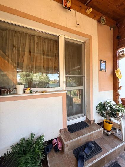 Casă cu 2 camere cu Teren 250 Mp în Vidra