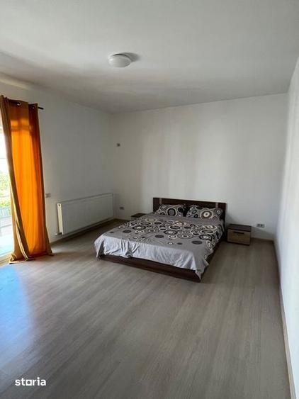 Casă cu 3 camere cu Teren 100 Mp în Central