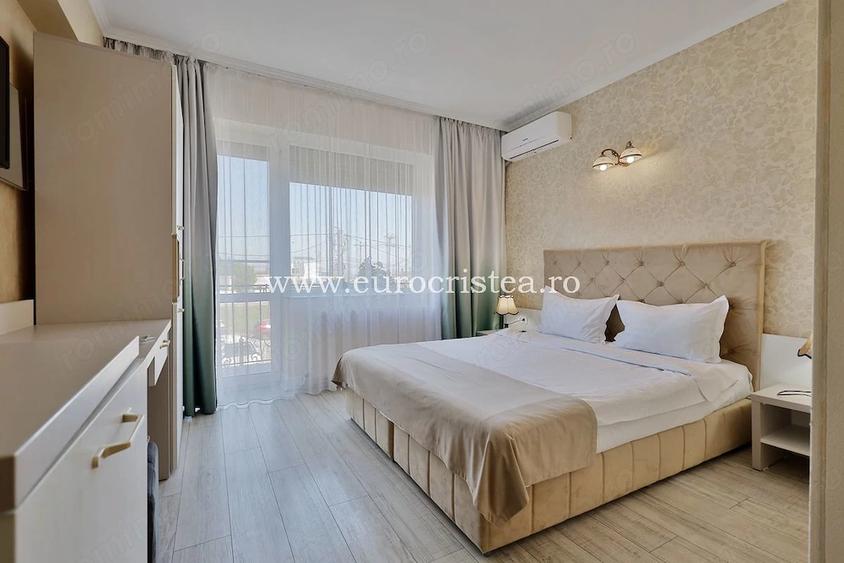 Casă cu 12 camere cu Canalizare în Central