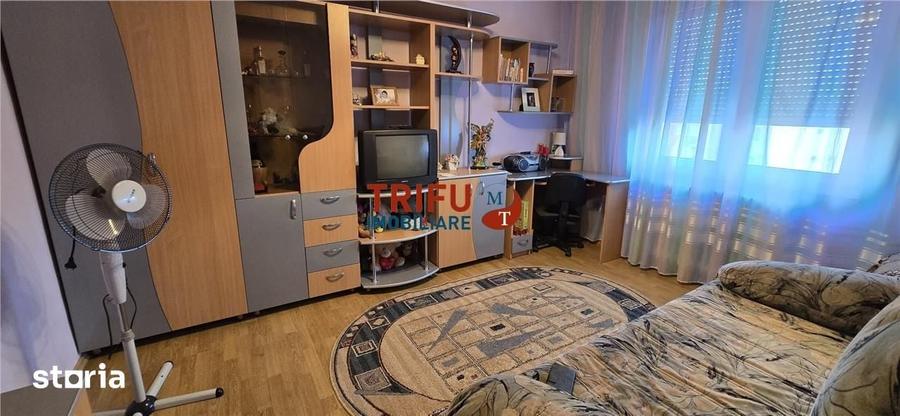 Apartament cu 2 camere decomandat în Ampoi 1