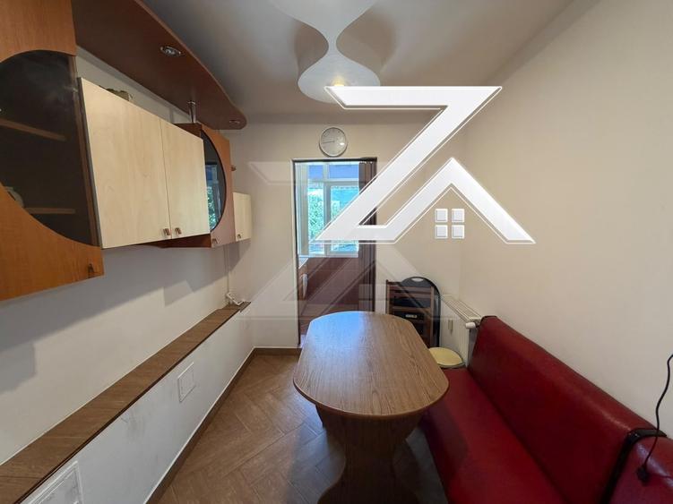 Apartament cu 3 camere decomandat, mobilat în Lăpuș Argeș