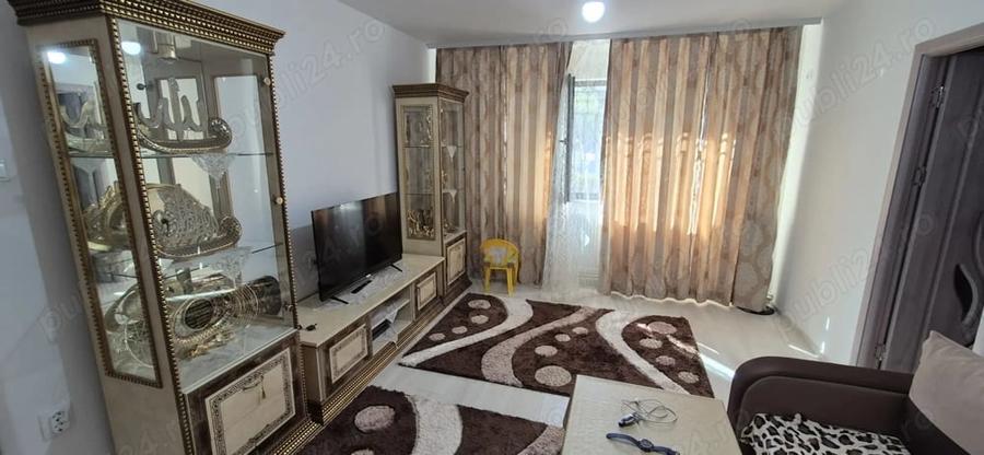 Casă cu 2 camere semidecomandat în Casa de Cultură