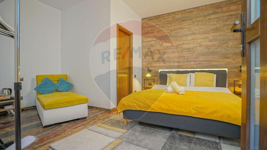 Casă individuală cu 6 camere cu Teren 147 Mp în Centrul Istoric