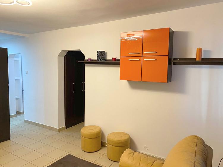 Apartament cu 2 camere în Tineretului