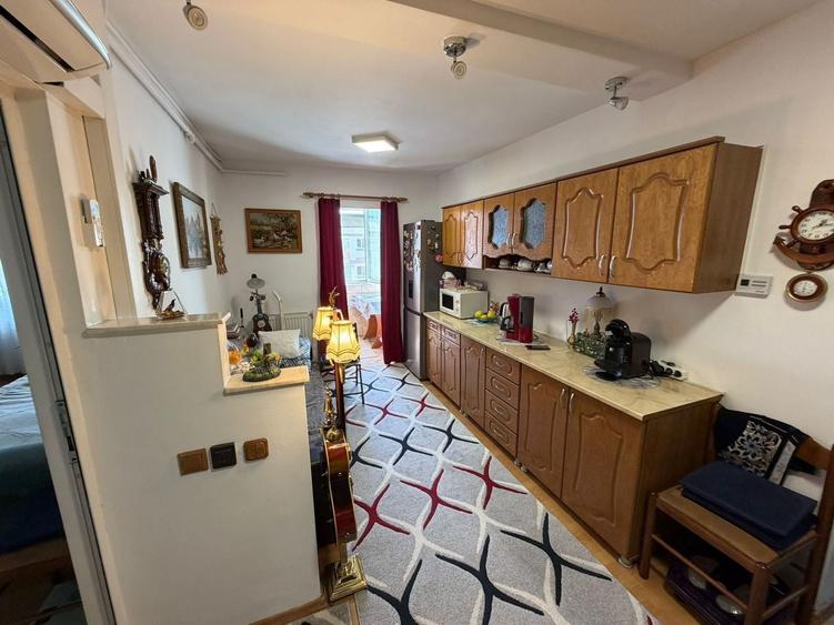 Apartament cu 2 camere decomandat în Cetate