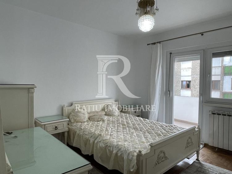 Apartament cu 3 camere | Decomandat | Decebal  | Oradea - 1