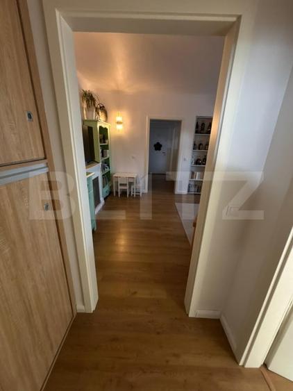 Apartament cu 3 camere decomandat, mobilat în Central