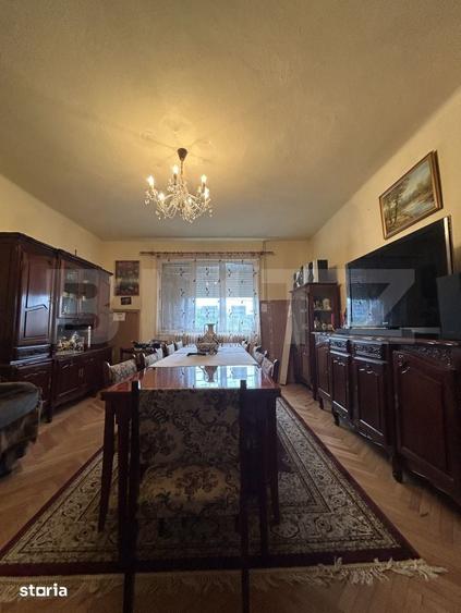 Casă cu 4 camere decomandat cu Teren 174 Mp în Central