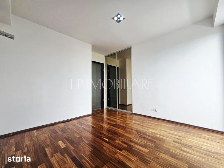 Apartament cu 4 camere în Nord