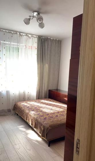 Apartament cu 2 camere semidecomandat, mobilat în Tătărași