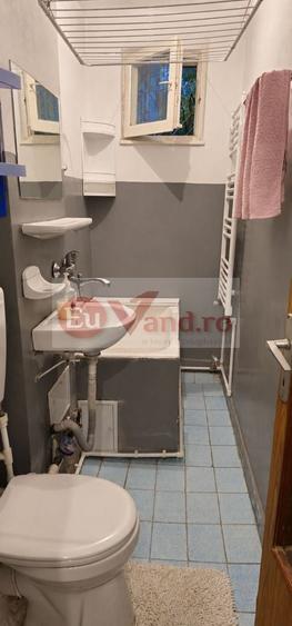 Apartament cu 2 camere decomandat în Micro 19