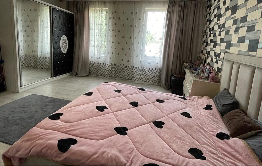 Casă cu 3 camere cu Teren 13 Mp în Bencecu de Sus