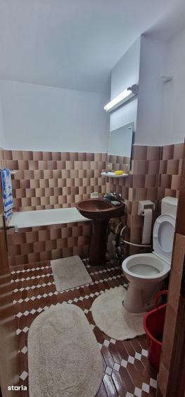Apartament cu 2 camere decomandat, mobilat în Gara