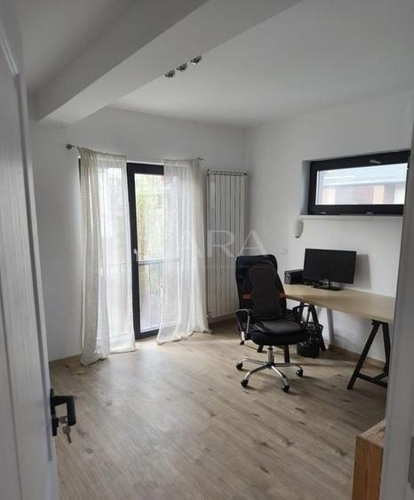 Duplex cu 4 camere cu Canalizare în Florești