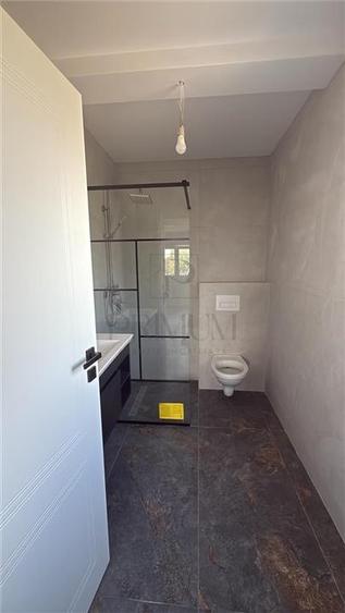 Duplex cu 4 camere cu Canalizare în Moșnița Nouă