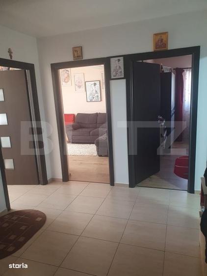 Apartament cu 3 camere decomandat în Horpaz