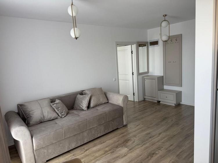 Apartament cu 2 camere decomandat în Exterior Vest