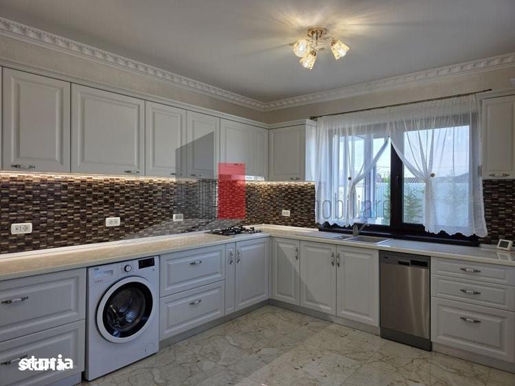 Casă cu 5 camere cu Teren 500 Mp în Copăceni