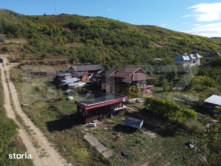 Casă cu 3 camere cu Teren 1380 Mp în Central