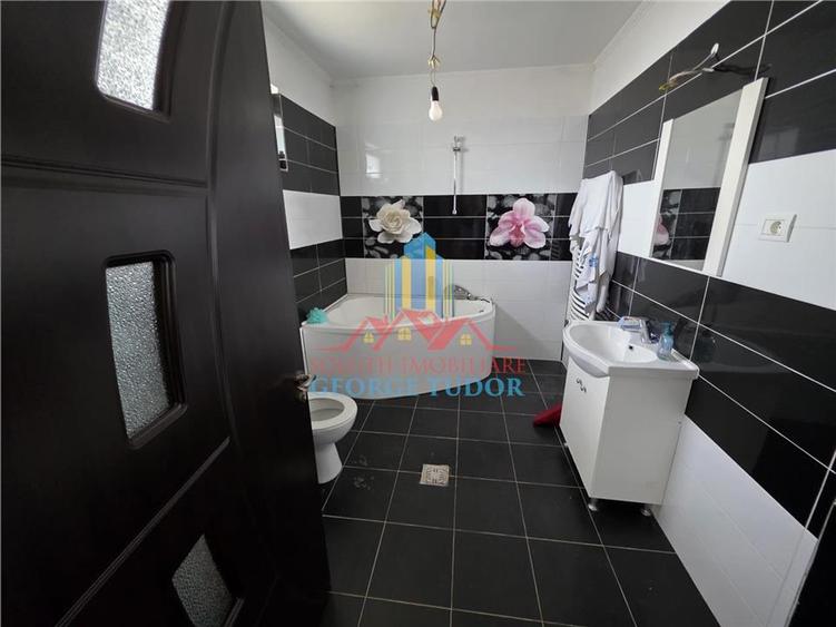Casă individuală cu 6 camere cu Teren 377 Mp în Buturugeni