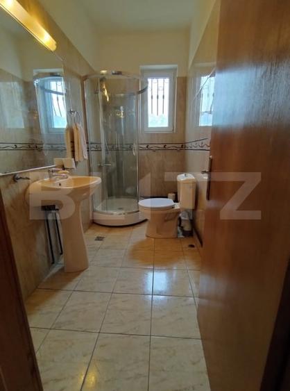 Casă individuală cu 4 camere cu Teren 1500 Mp în Malu Mare