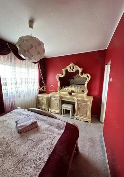 Apartament cu 2 camere semidecomandat, mobilat în Unirii