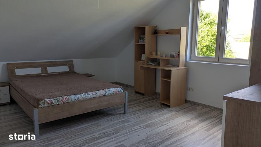 Casă cu 4 camere cu Teren 520 Mp în Vladimirescu