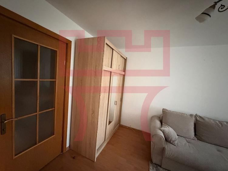 Apartament cu 2 camere decomandat în Plopilor
