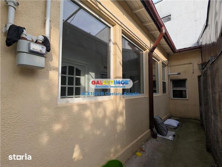 Casă cu 3 camere cu Teren 151 Mp în Andronache