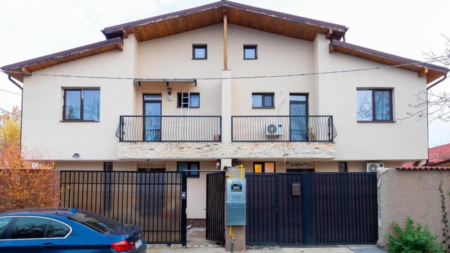 Casă individuală cu 4 camere cu Canalizare în Odăile