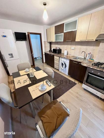 Apartament cu 2 camere decomandat în Piața Centrală