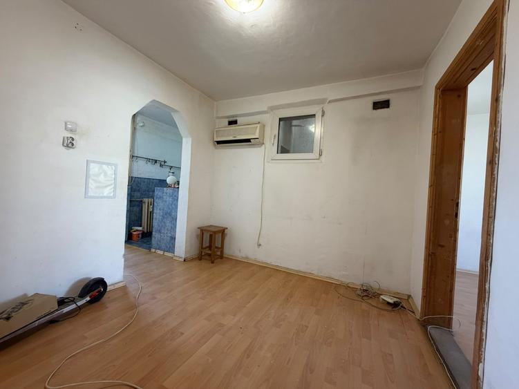 Apartament cu 2 camere decomandat în 1 Decembrie 1918