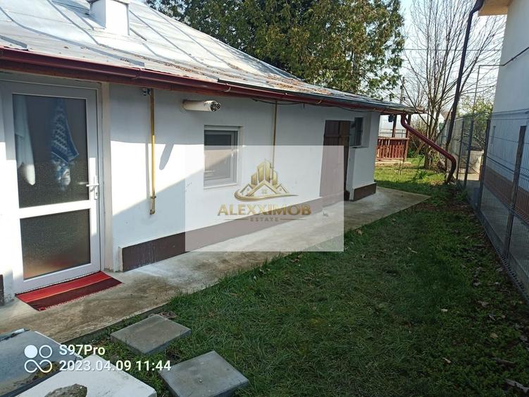 Casă individuală cu 3 camere cu Canalizare în Ciolpani
