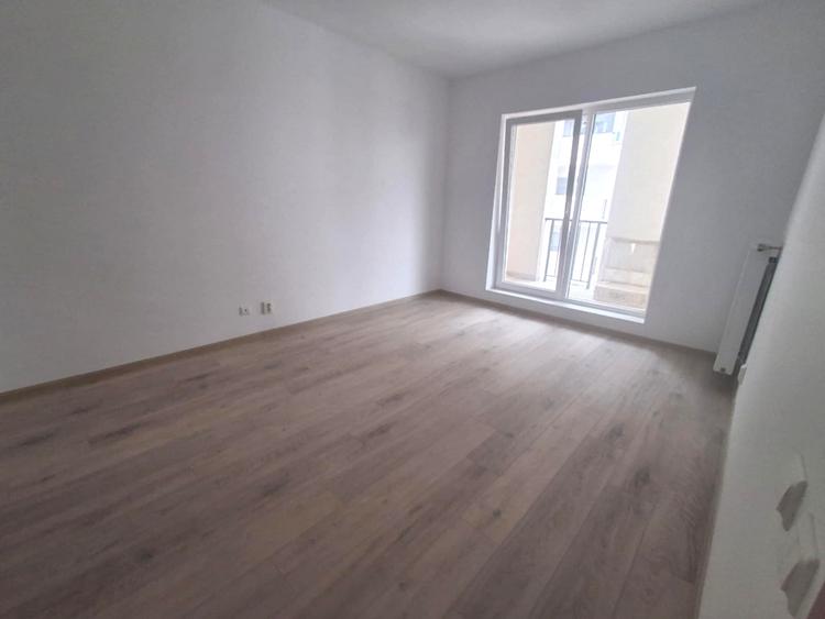 Apartament cu 3 camere decomandat în 1 Decembrie 1918