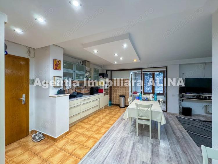 Apartament cu 3 camere decomandat în Mărăști