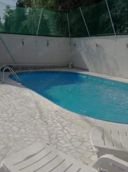 Casă cu 6 camere în Central